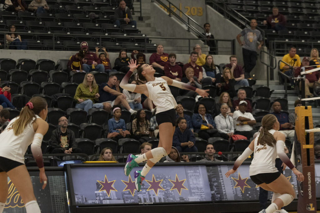 Women’s Volleyball Clinch A-10 Tournament Spot With Victory Over ...