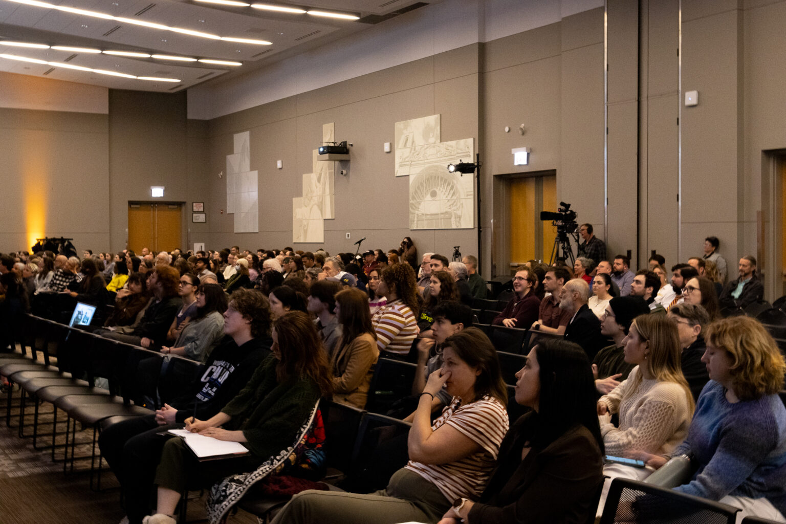 Loyola’s Annual Climate Change Conference Hosts Bloomberg Journalist 