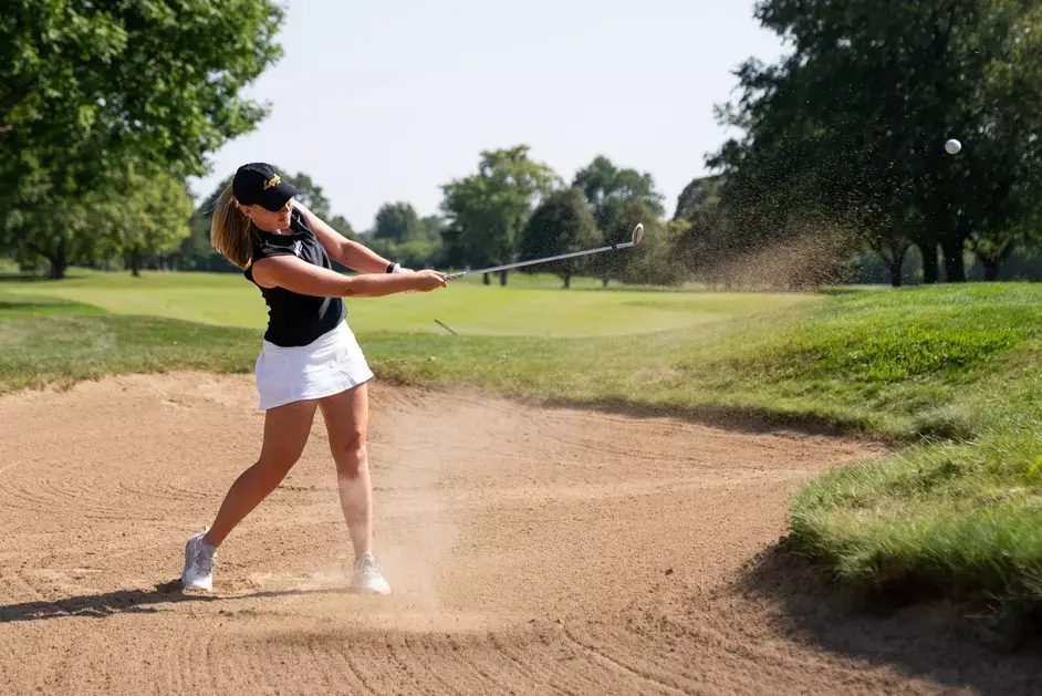 Reisinger is the “Total Package” for Women’s Golf | The Loyola Phoenix