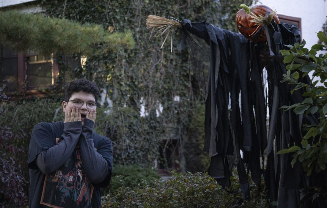 Allison_Treanor_-_Spooky_vs_Scary-6