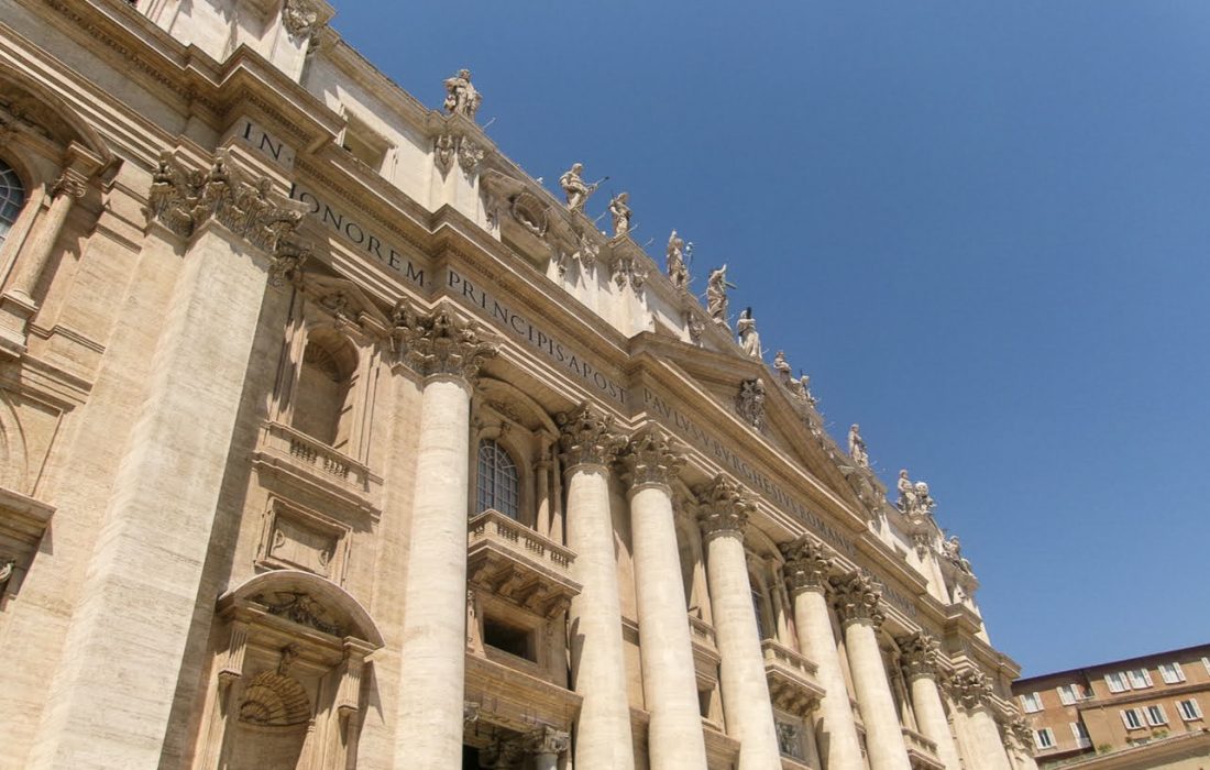 JFRC students witnessed the canonization. (Bella Adam | The Phoenix)