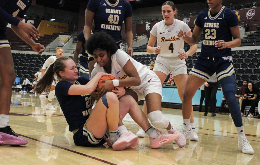 Poor shooting by the Ramblers — 28.8% on all field goal attempts and 20.8% from three —plagued a limited offense (Bella Adams| The Phoenix).