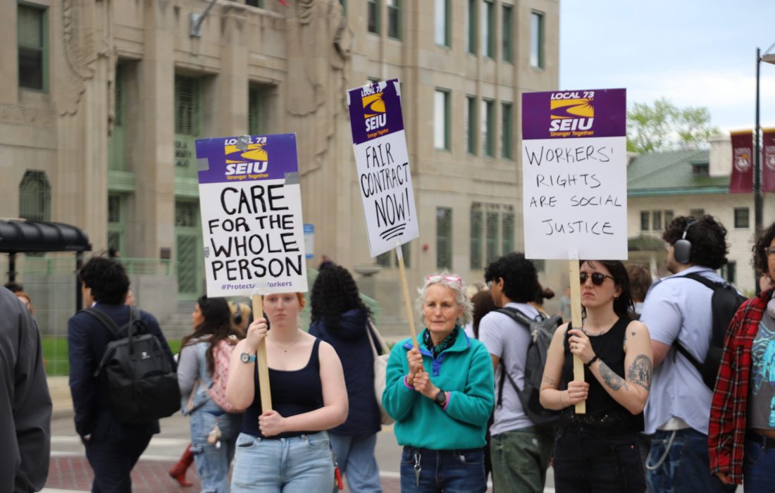 The protest came in response to a collective bargaining session held April 20. (Hunter Minné | The Phoenix)