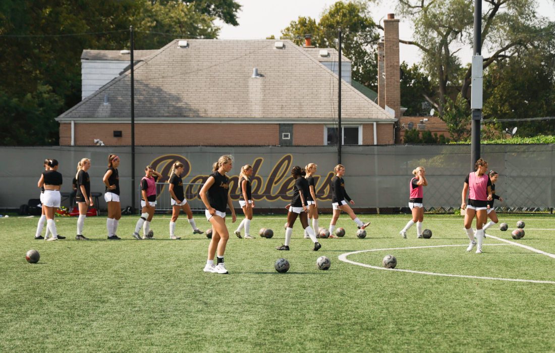 The Ramblers warm up to face A10 foe, Davidson. (Norman Tiedemann | The Phoenix)