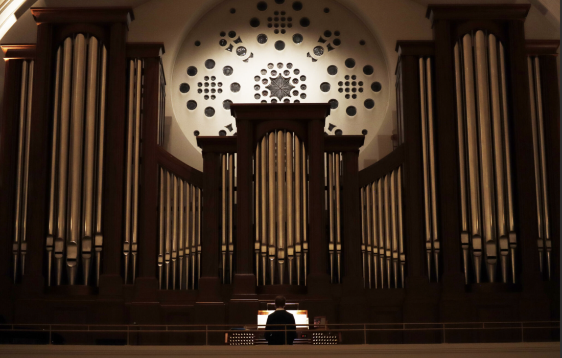 There are currently two music majors with a specialization in liturgical music at Loyola. (Allison Treanor | The Phoenix)