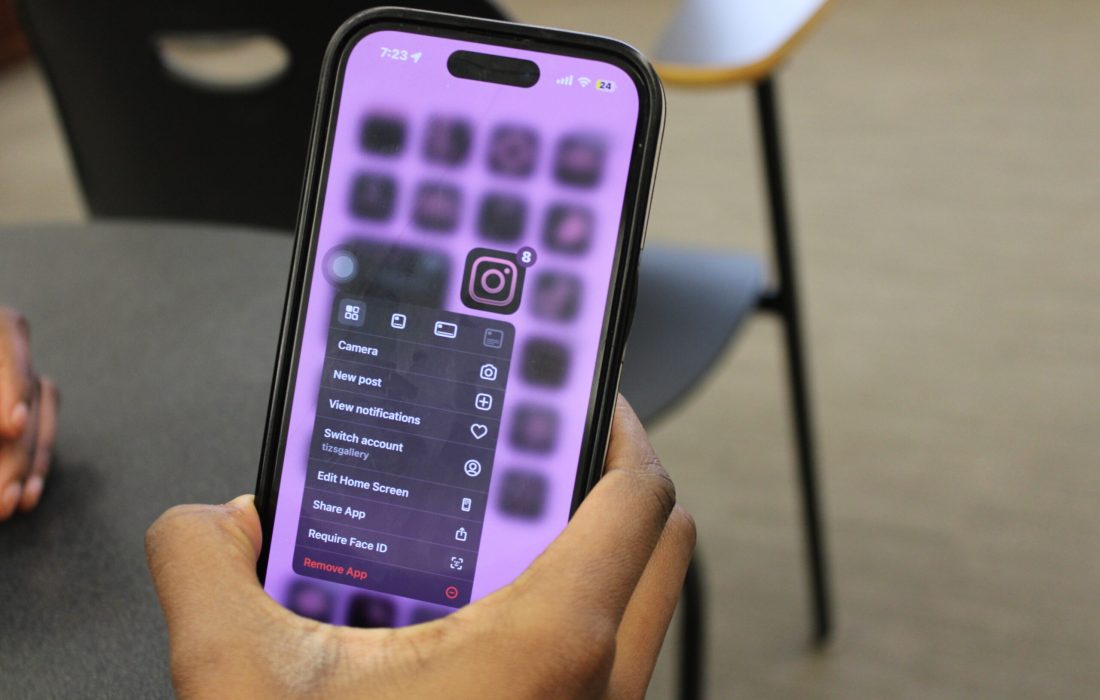 Instagram and Snapchat are popular social media apps. (Sophia Reass | The Phoenix)