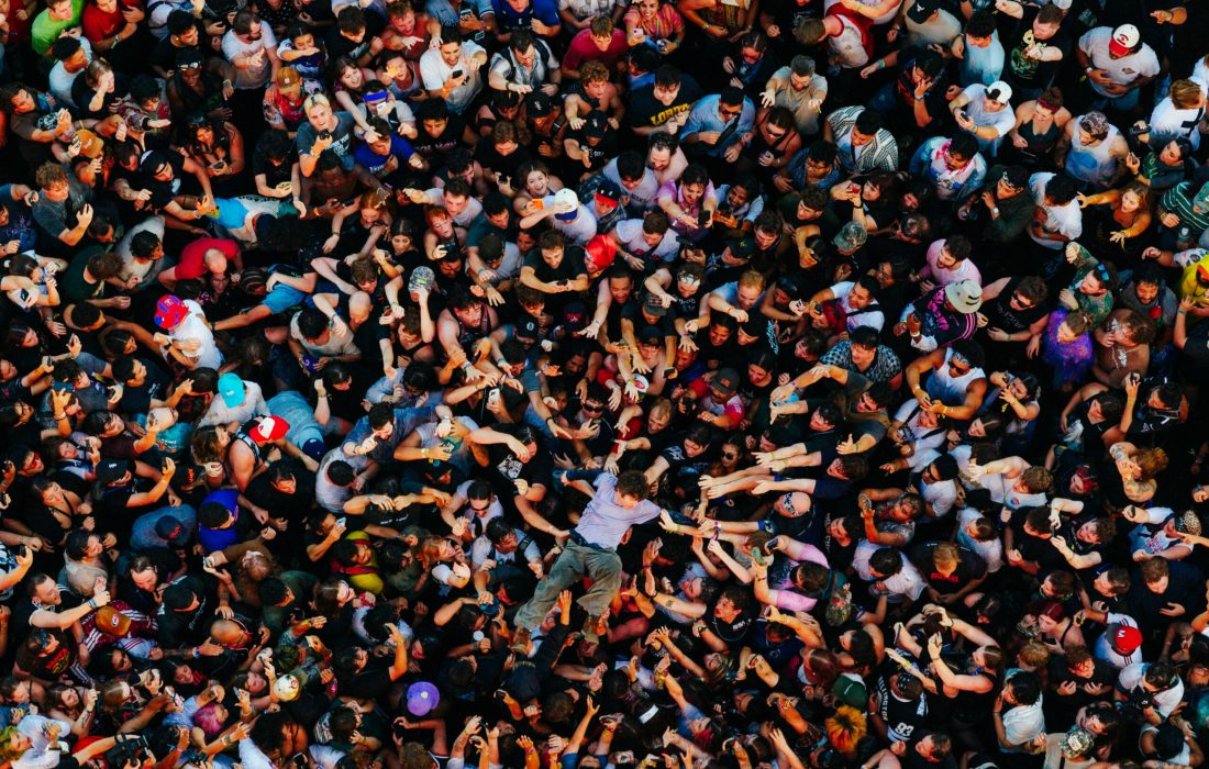 Despite harsh weather, thousands of fans trekked to Grant Park for the last two days of the festival. (Ismael Quintanilla III | Lollapalooza)
