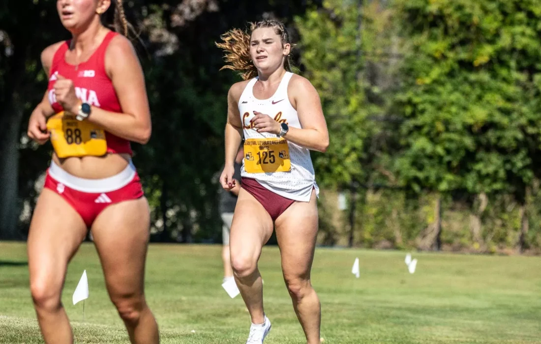 The women's cross country team competing in the 4,000 meter. (Courtesy of Loyola Athletics)
