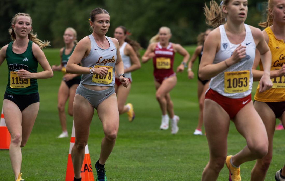 Men's and women's cross country placed 16th and 38th. (Ayla Lee | The Phoenix)