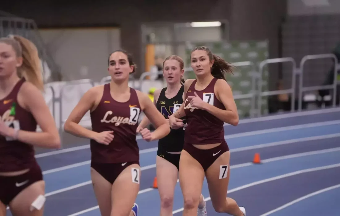 Loyola runners during the Chicago State Cougar Alumni Invite. (Courtesy of Loyola Athletics)