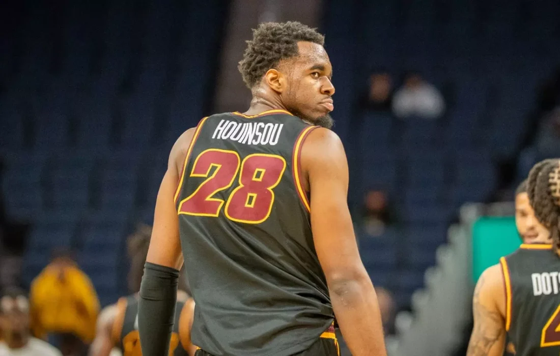 Houinsou looks back against San Francisco. (Courtesy of Loyola Athletics)