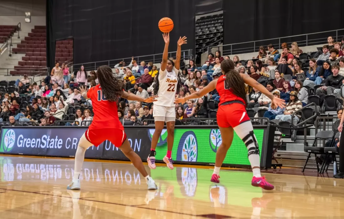 Graduate guard Alexus Mobley puts up a jumper against Dayton. (Courtesy of Loyola Athletics)